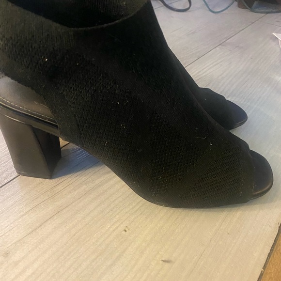 Sandals - Picture 6 of 7